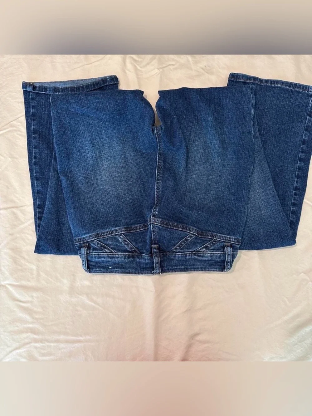 Shyanne Women’s bootcut jeans size 25